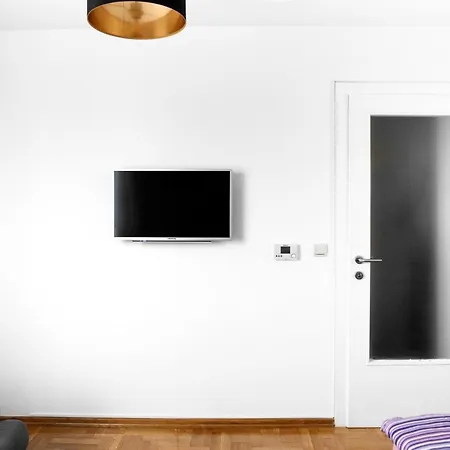 Flexible Selfcheckins 15 & 19 - Zagreb - Garage - Loggia - New - Apartments Repinc Exterior photo