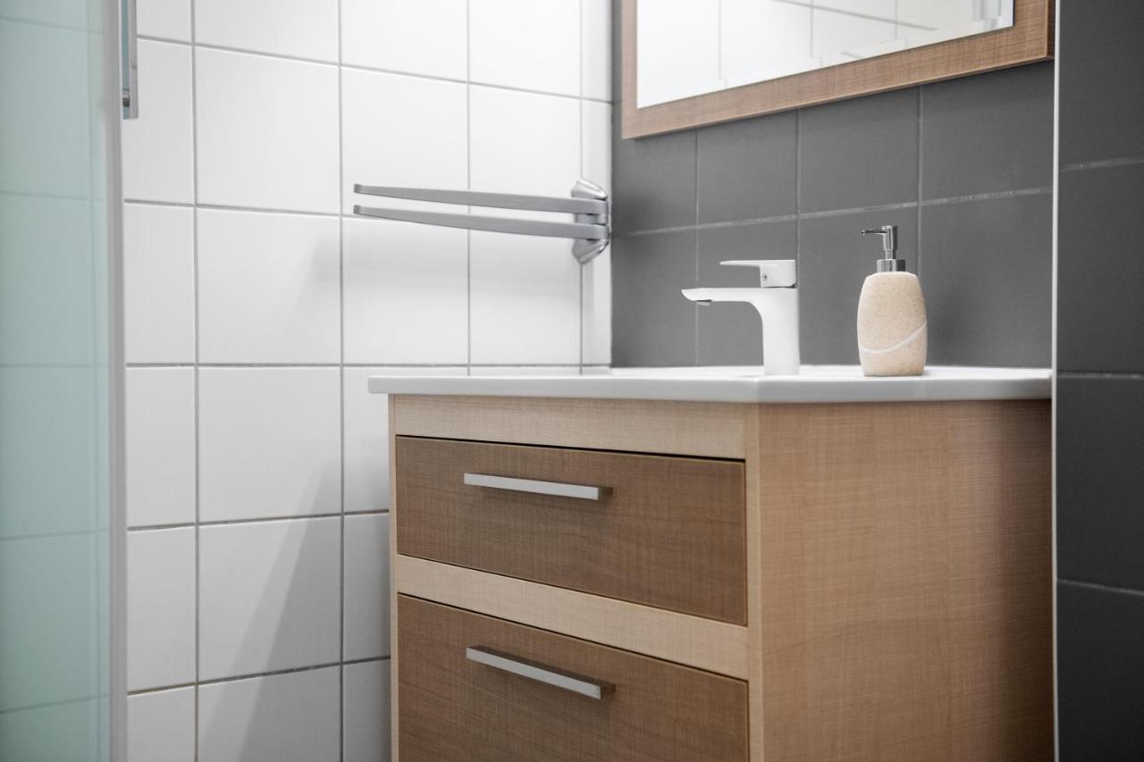 Flexible Selfcheckins 15 & 19 - - Garage - Loggia - New - Repinc